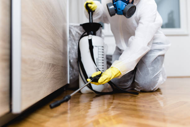 Best Best Pest Control Companies  in Gambier, OH